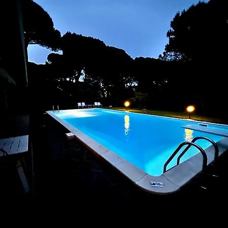 La Grande With Pool ヴィラ リニャーノ・サッビアドーロ