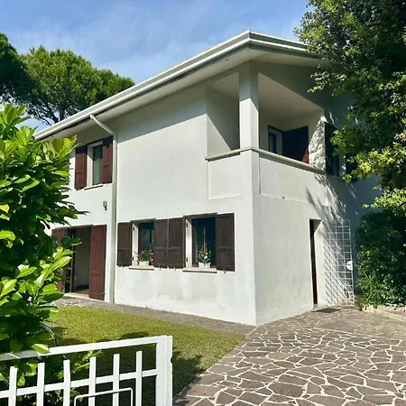 La Grande With Pool * Lignano Sabbiadoro