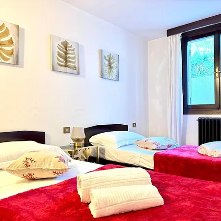 La Grande With Pool * Lignano Sabbiadoro