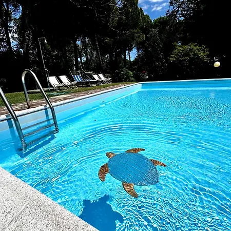 La Grande With Pool Lignano Sabbiadoro